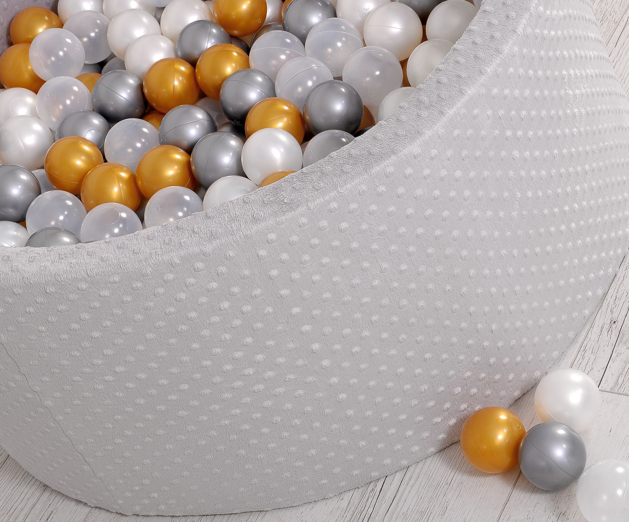 Ballenbak met 200 ballen